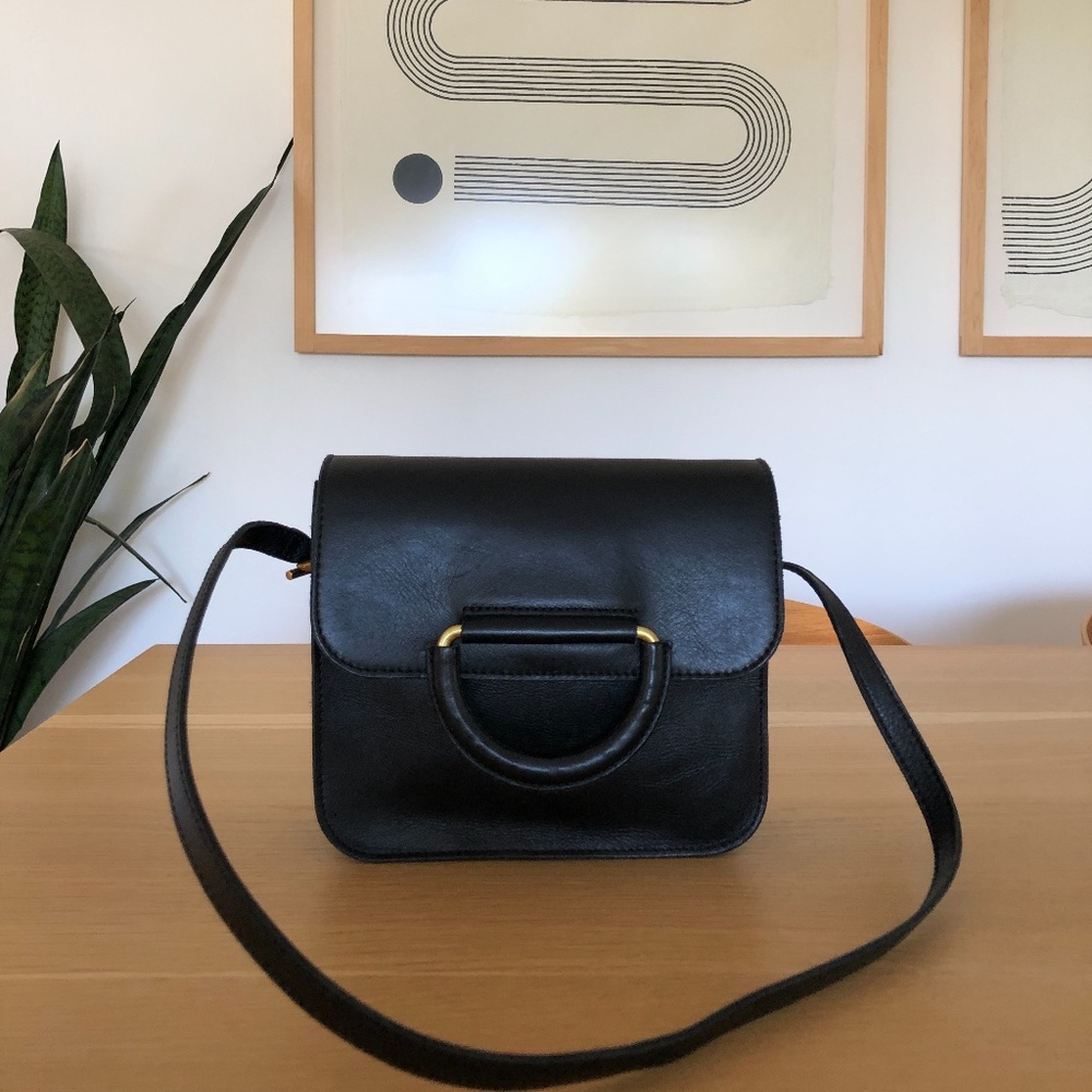 Black leather Madewell bag🖤